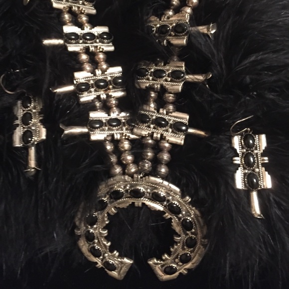 Jewelry - Vintage Native American Squash Blossom w/earrings